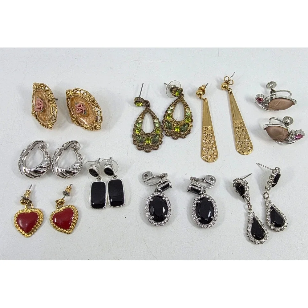 Vintage Costume Earring Lot 9 Pairs Cameo Heart Rhinestone Dangle‎ Clip On Post